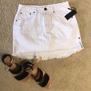NWT One Teaspoon White Jean Skirt